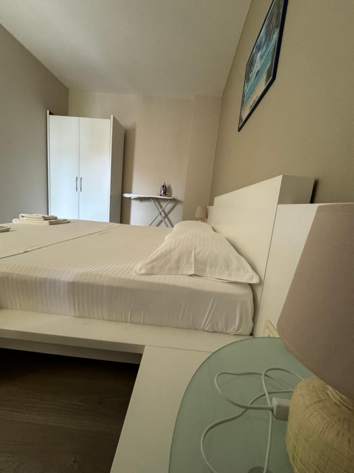 Violet'S Boutique Apartments Saranda Kültér fotó